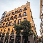 Plaza Mayor Suites&Apartments